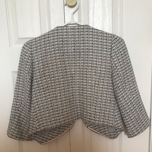 Cropped tweed jacket - Picture 3 of 3